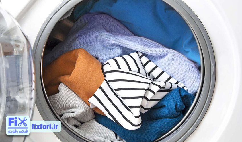 5. پر کردن بیش از حد مخزن لباسشویی