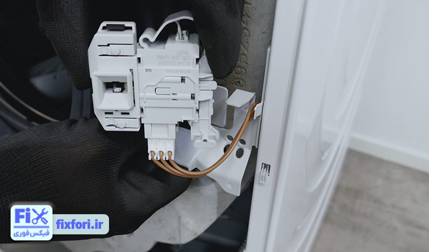 مشکل داشتن سوئیچ درب