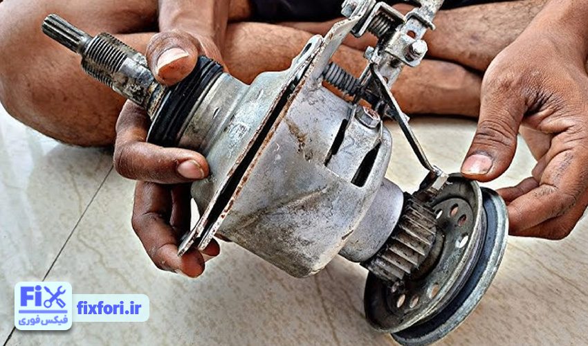 12. گیربکس لباسشویی آسیب دیده است