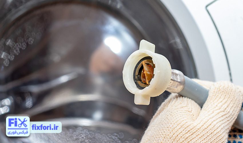 تخلیه نشدن آب پس از شستشو