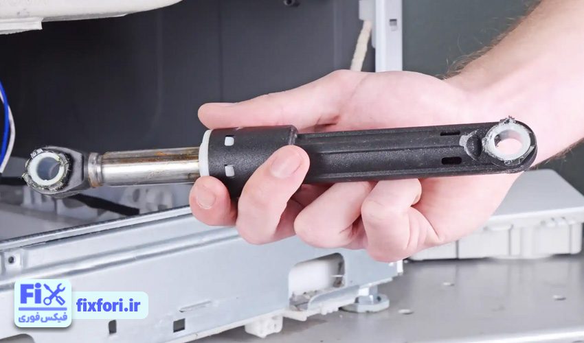 صدای زیاد و لرزش شدید