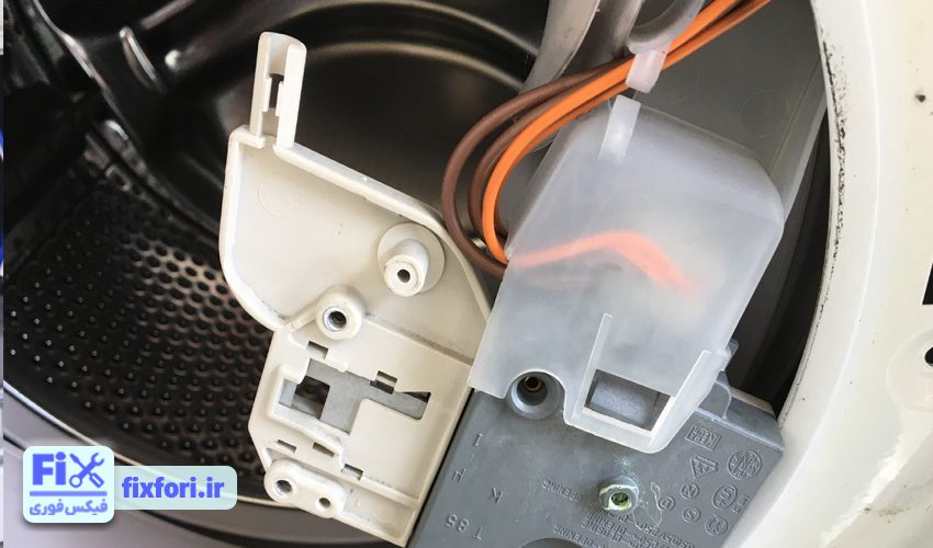 درب ماشین باز نمی‌شود لباسشویی