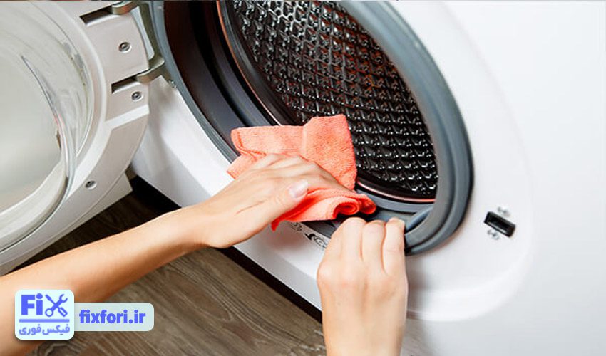 بوی بد از داخل لباسشویی زیمنس
