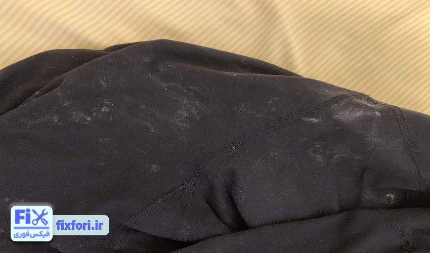 نشستن لباس ها