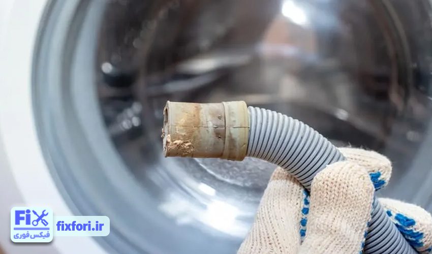 تخلیه نشدن آب پس از شستشو