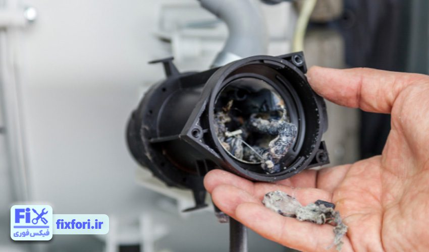 تخلیه نکردن آب در ماشین لباسشویی صنام