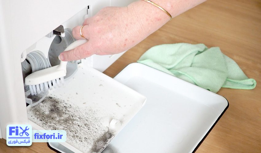 تمیز نکردن محفظه داخلی فیلتر لباسشویی